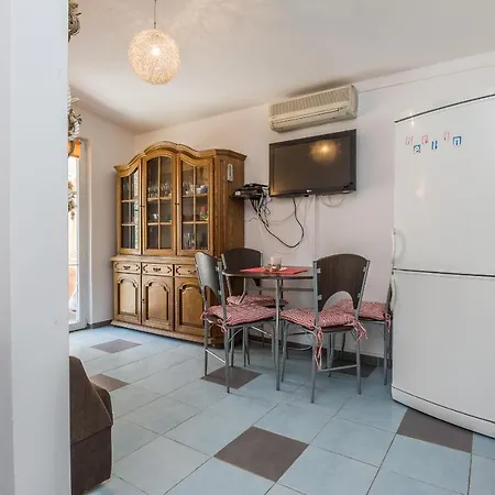 Horvatic Apartment Vir